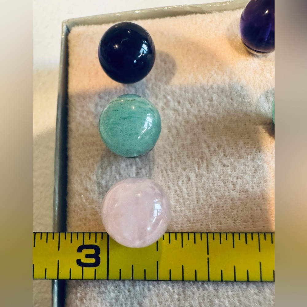 Amethyst,Jade, Rose Quartz Stud Earrings Set from Pan Pacific Vancouver BC NWOT - Picture 12 of 12